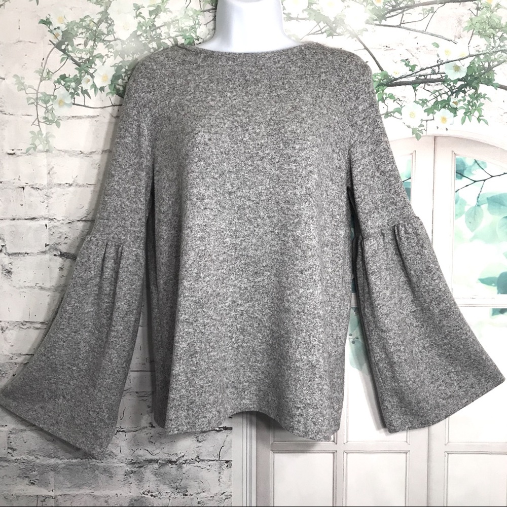Zara Gray Knit Flute/Bell Sleeve Sweater Sz Small - Picture 7 of 8